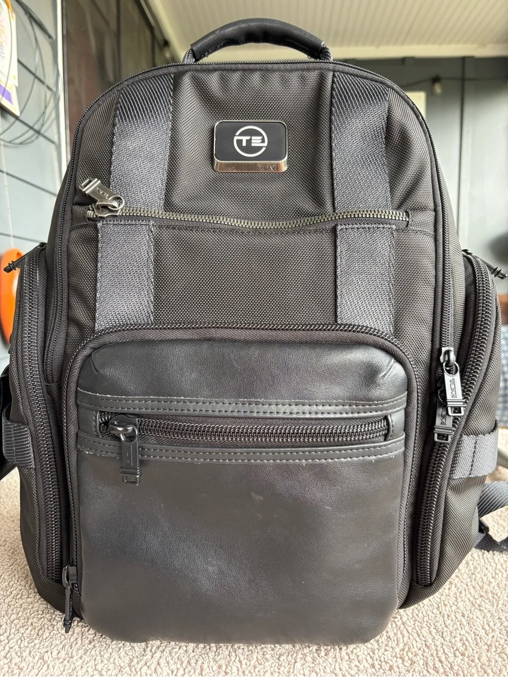 Tumi alpha bravo